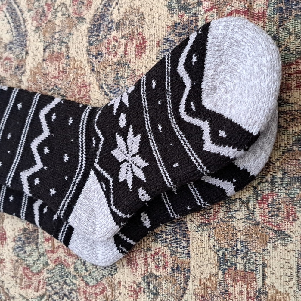 Socks - Picture 2 of 8